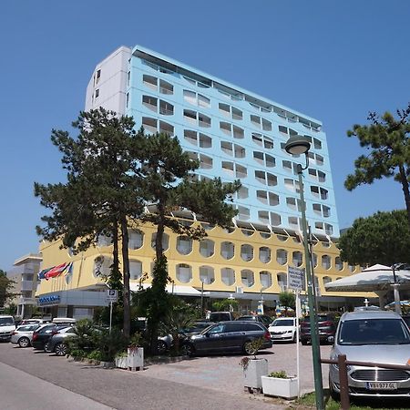 Апартаменти Colorado Lignano Ліньяно-Сабб'ядоро Екстер'єр фото